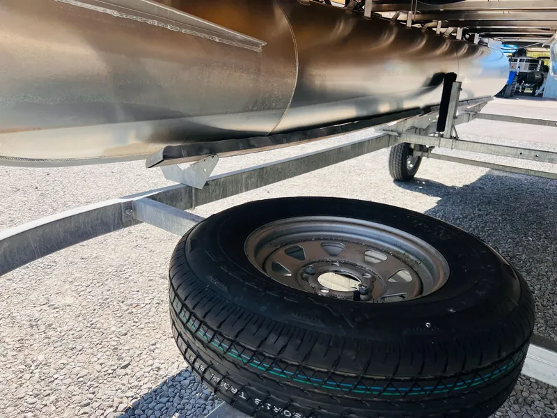 Slide: The Image of Sylvan Mirage Cruise 8520 Cruise 2022 - 24