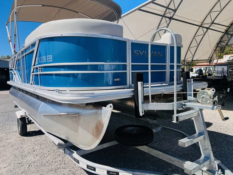 Slide: The Image of Sylvan Mirage Cruise 8520 Cruise 2022 - 3