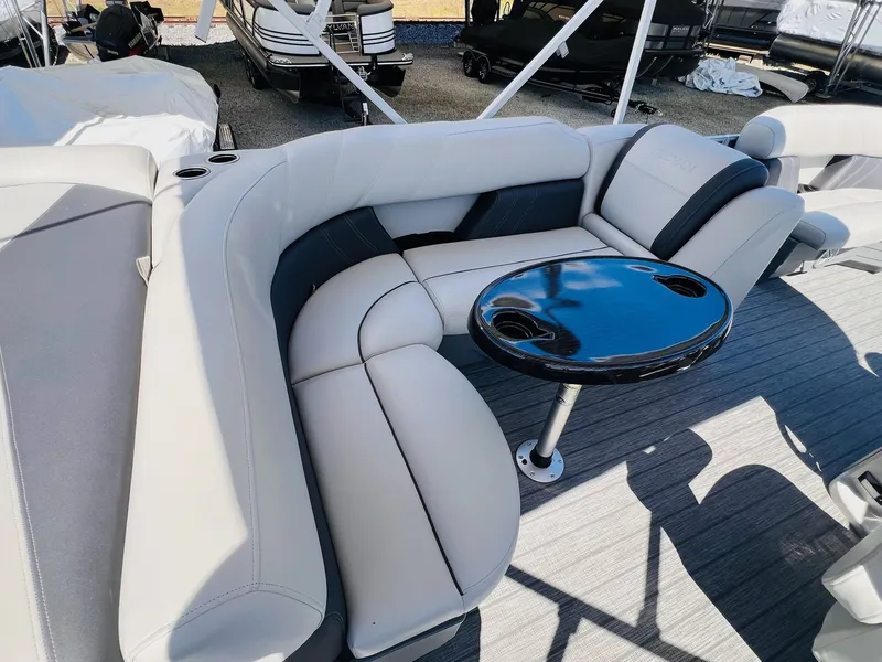 Slide: The Image of Sylvan Mirage Cruise 8520 Cruise 2022 - 41