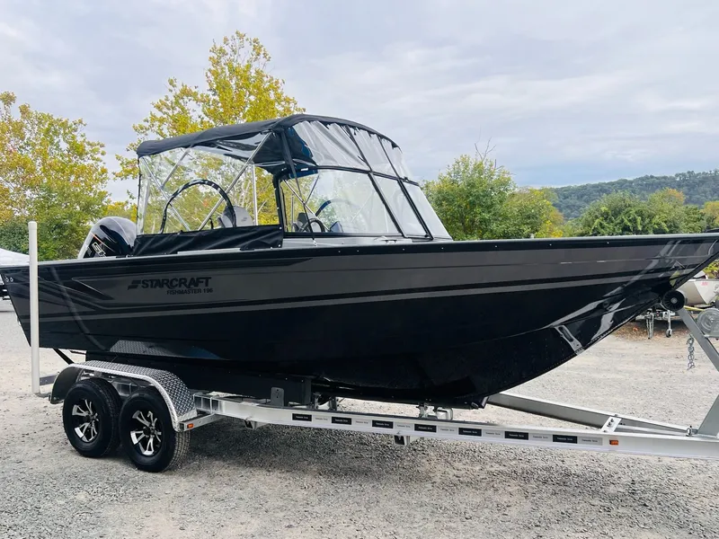 Slide: The Image of Starcraft Fishmaster 196 2026 - 10