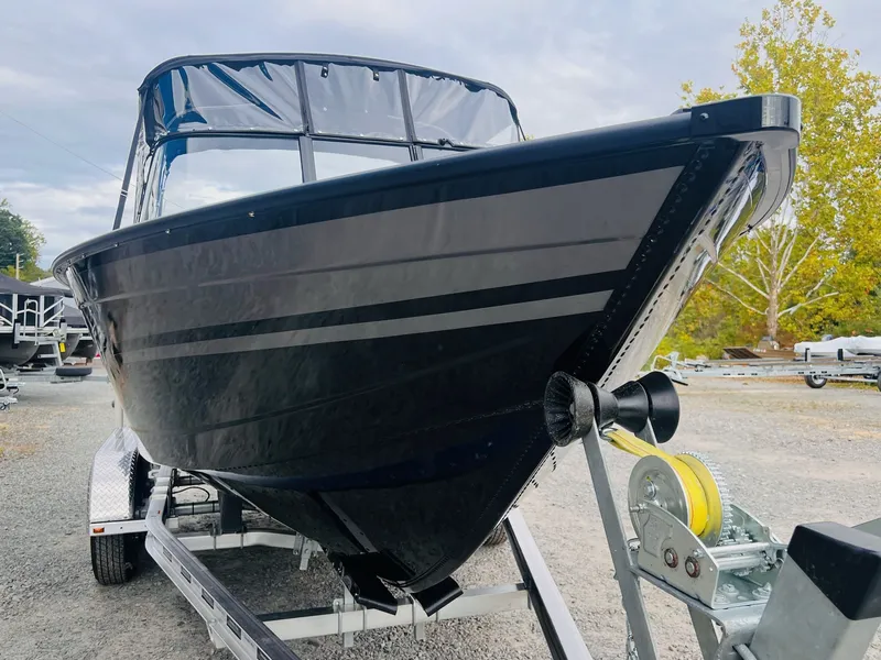 Slide: The Image of Starcraft Fishmaster 196 2026 - 11