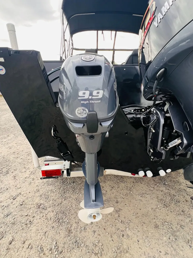 Slide: The Image of Starcraft Fishmaster 196 2026 - 13