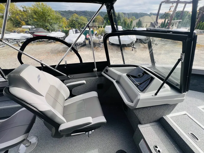 Slide: The Image of Starcraft Fishmaster 196 2026 - 29