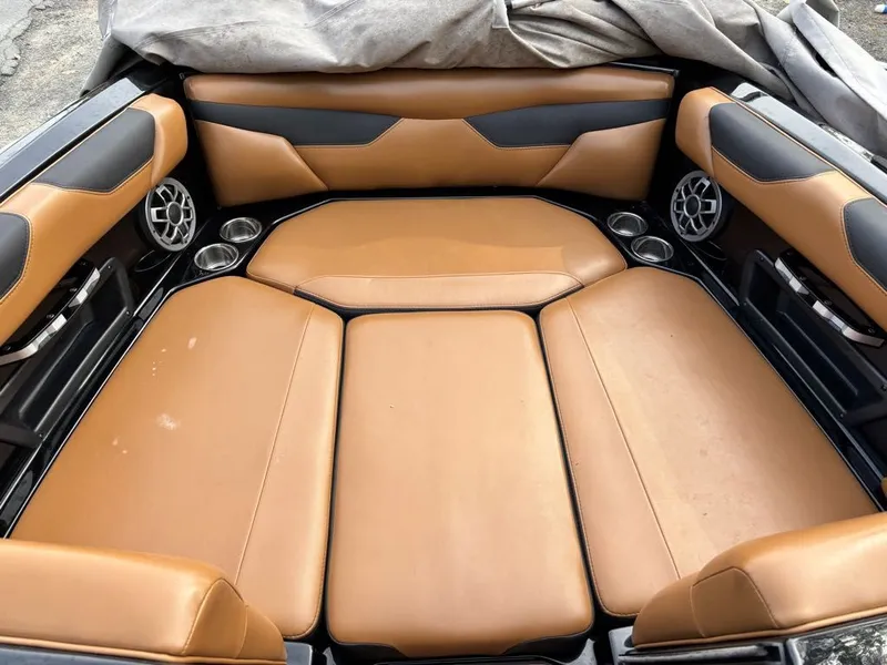 Slide: The Image of Axis Wake Research A24 2021 - 14