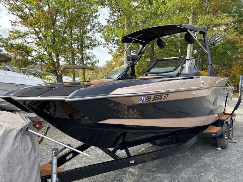 Slide: The Image of Axis Wake Research A24 2021 - 16