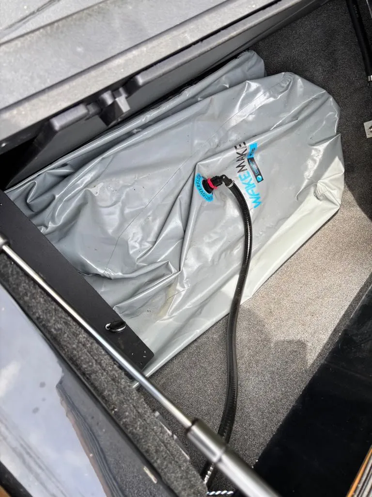 Slide: The Image of Axis Wake Research A24 2021 - 9