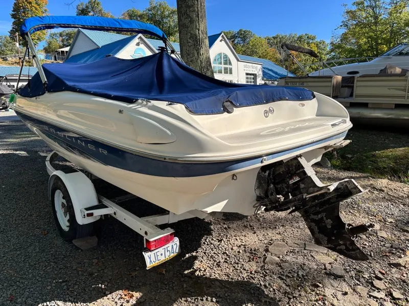 Slide: The Image of Bayliner 2050CX 1998 - 10