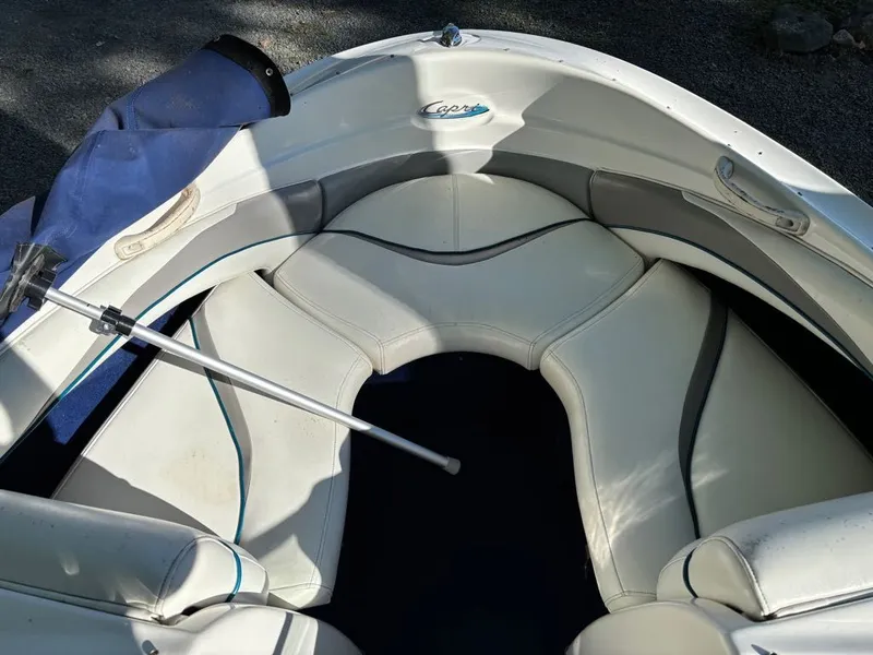 Slide: The Image of Bayliner 2050CX 1998 - 6