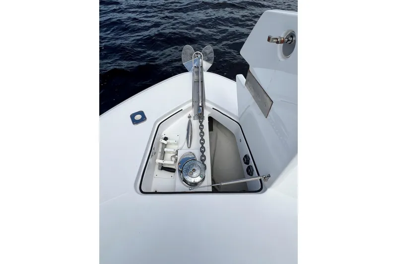 Slide: The Image of HCB 53 Title Wave - Anchor Locker - 20