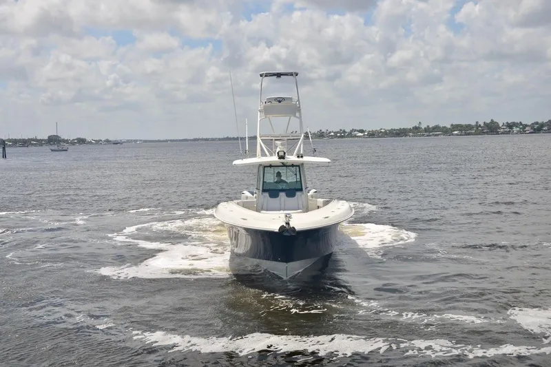 Slide: The Image of HCB 53 Title Wave - Bow - 2