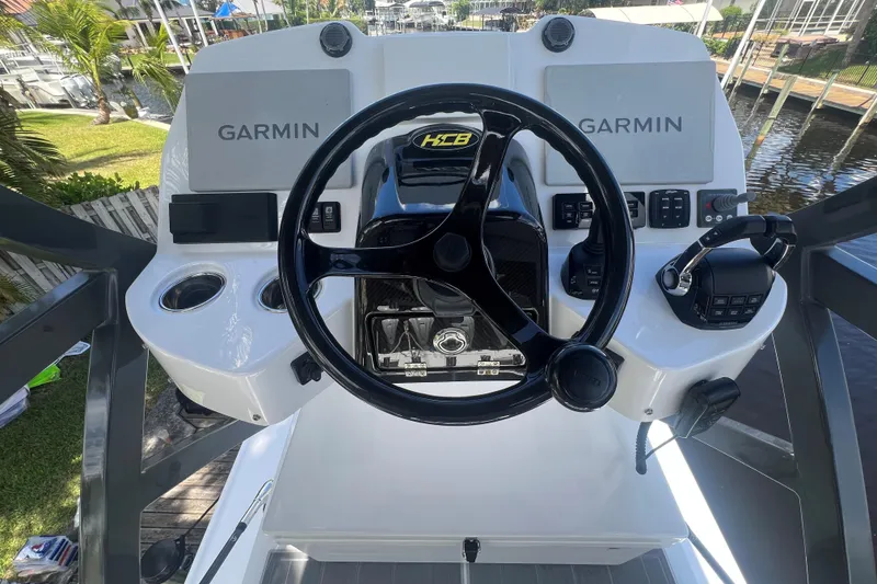 Slide: The Image of HCB 53 Title Wave - Tower - 21