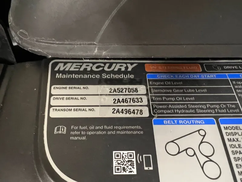 Slide: The Image of Sea Ray 220 SDX 2017 - 24