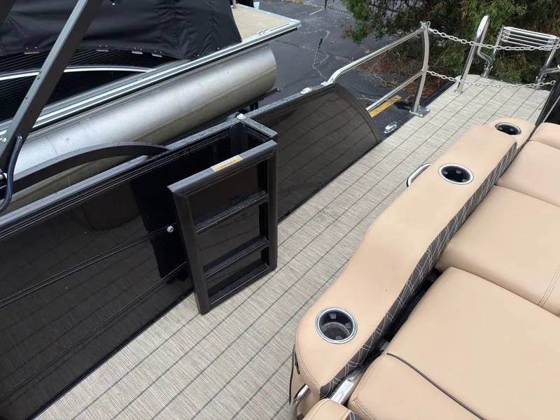 Slide: The Image of Barletta LUSSO 23UCTT 2022 - 28