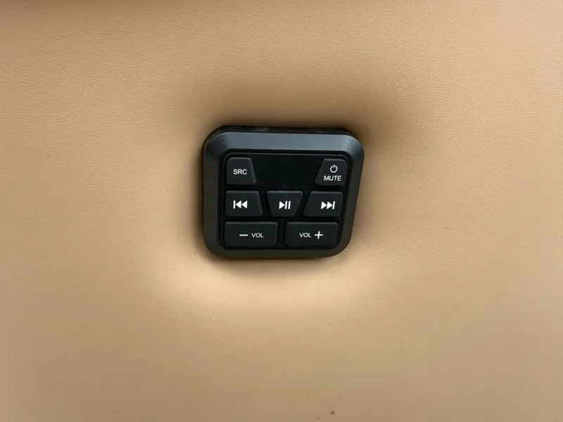 Slide: The Image of Barletta LUSSO 23UCTT 2022 - 31