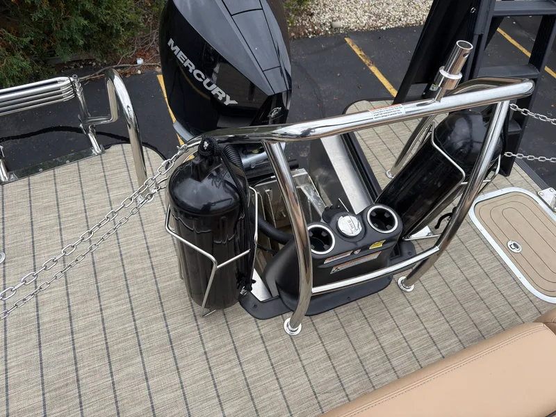 Slide: The Image of Barletta LUSSO 23UCTT 2022 - 33