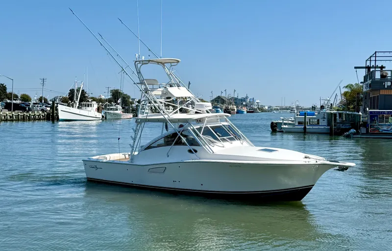 Slide: The Image of Albemarle 320 Express Fisherman 2004 - 2