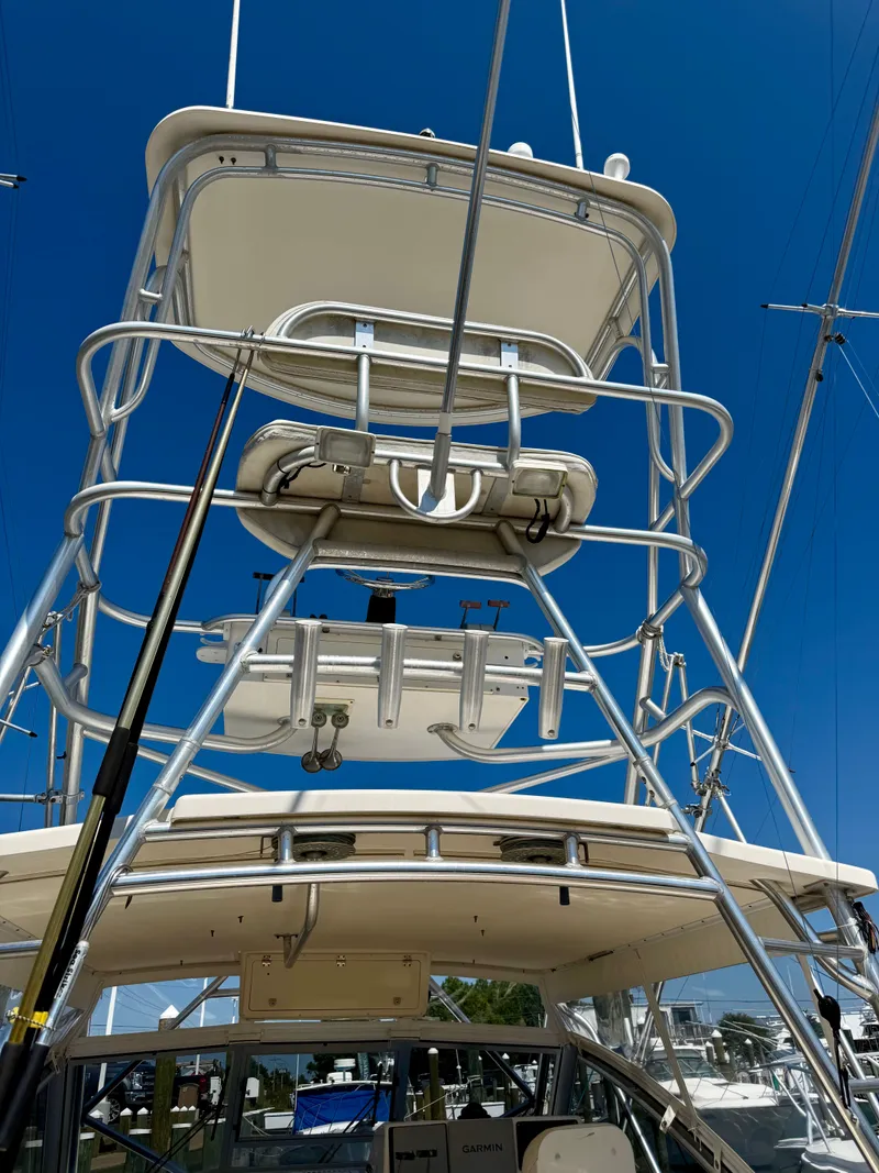 Slide: The Image of Albemarle 320 Express Fisherman 2004 - 24