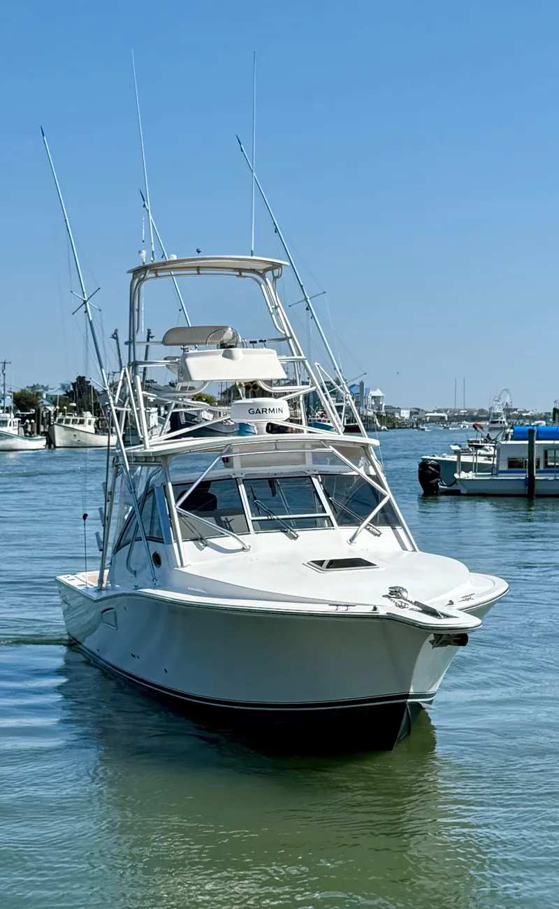 Slide: The Image of Albemarle 320 Express Fisherman 2004 - 4