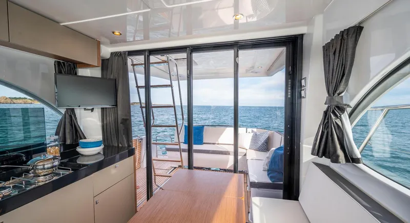 Slide: The Image of Manufacturer Provided Image: Manufacturer Provided Image: Manufacturer Provided Image - 10