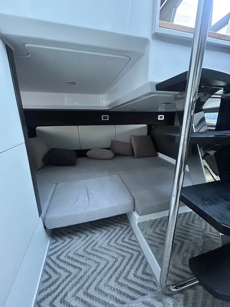 Slide: The Image of Schaefer 375 2025 - 10