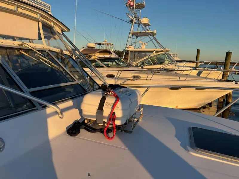 Slide: The Image of Albemarle 320 Express Fisherman 1998 - 21