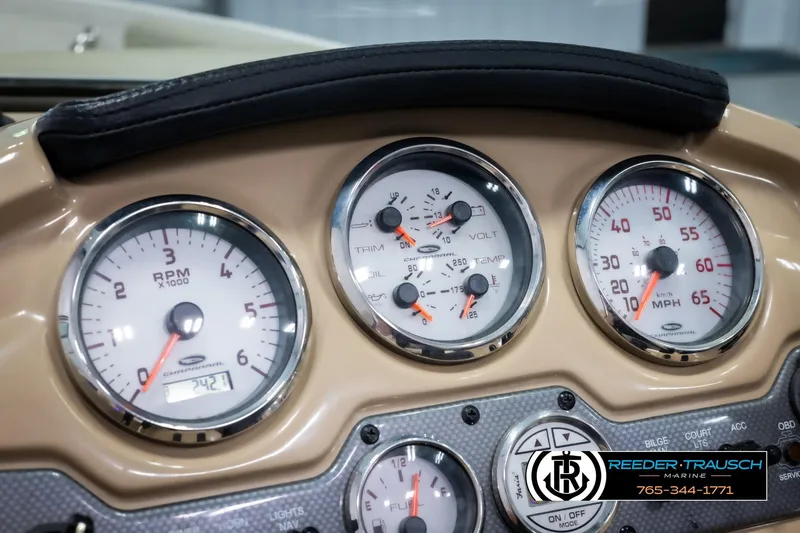 Slide: The Image of Dashboard of 2015 Chaparral 19 H2O Ski & Fish boat with gauges and controls. - 31