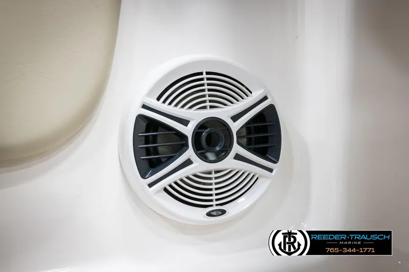 Slide: The Image of Speaker detail on 2015 Chaparral 19 H2O Ski & Fish boat interior. - 39