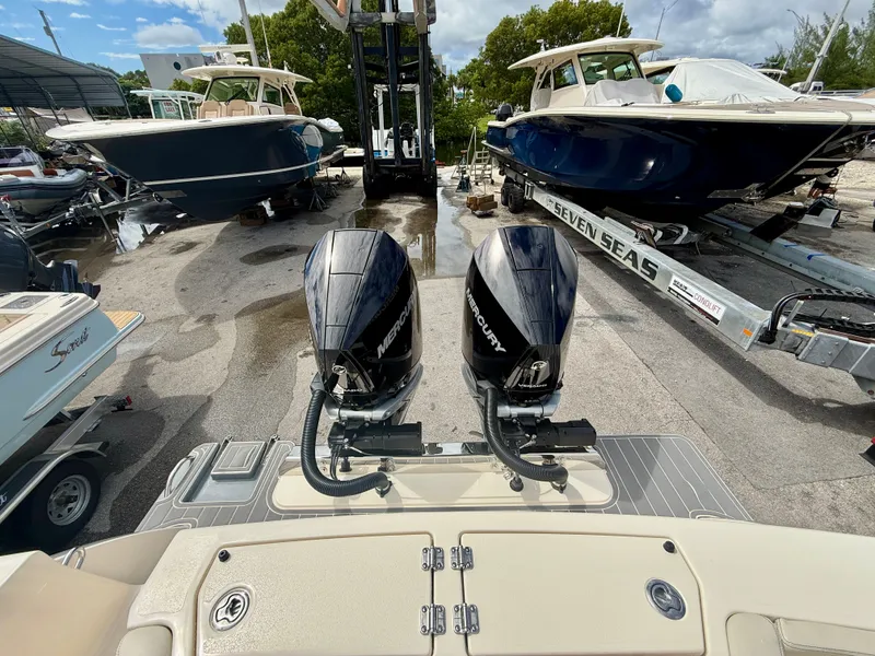 Slide: The Image of Scout 288 LXF 2026 - 11