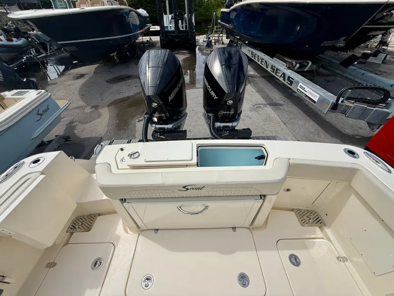 Slide: The Image of Scout 288 LXF 2026 - 12