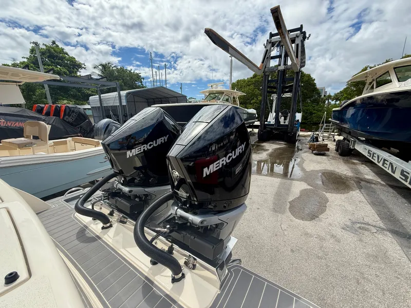 Slide: The Image of Scout 288 LXF 2026 - 17