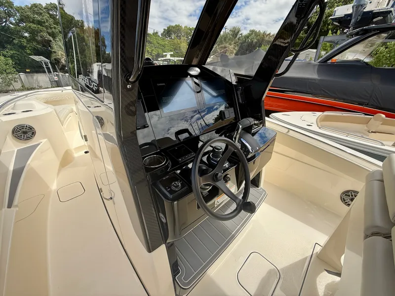 Slide: The Image of Scout 288 LXF 2026 - 7