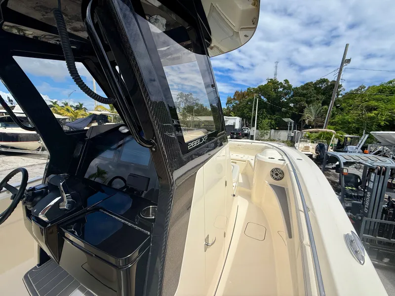 Slide: The Image of Scout 288 LXF 2026 - 8