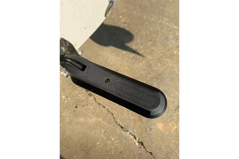 Slide: The Image of Raymarine transducer on 2017 Robalo R222ES boat, mounted on a concrete surface. - 31