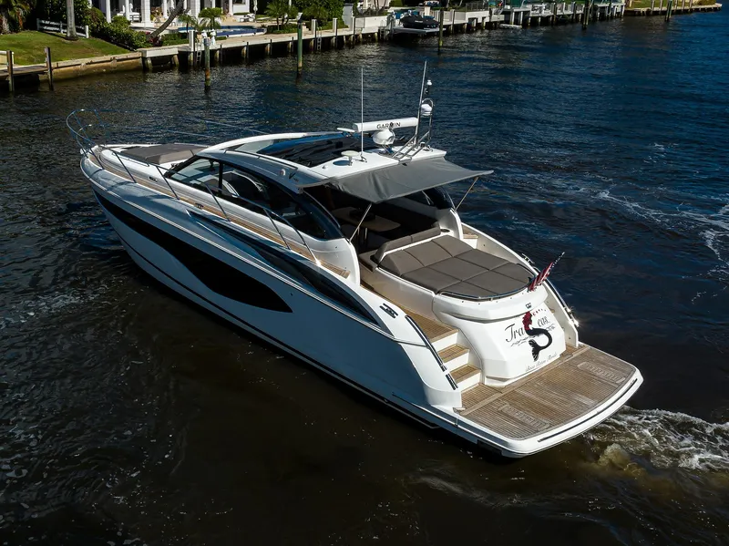 Slide: The Image of Princess V50 TraSeas - Profile - 60