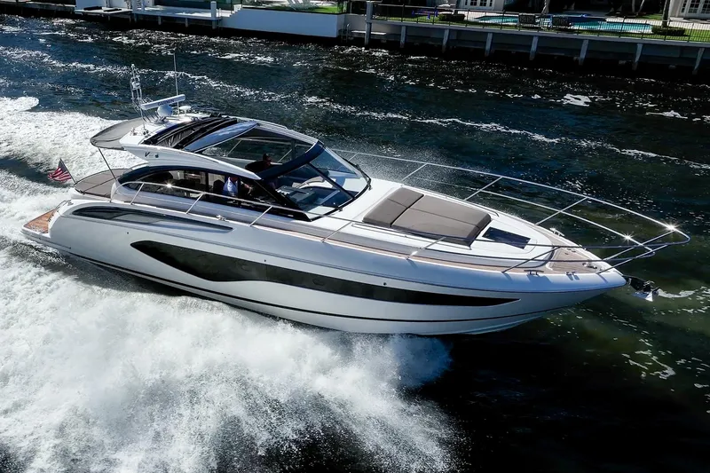 Slide: The Image of Princess V50 TraSeas - Profile - 65