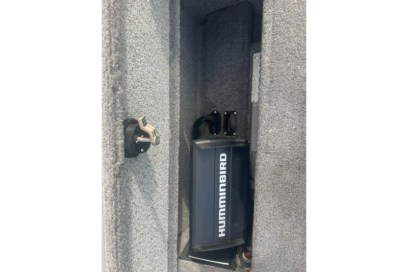 Slide: The Image of Interior of 2016 Lund 1875 Pro Guide boat with Humminbird device installed. - 13