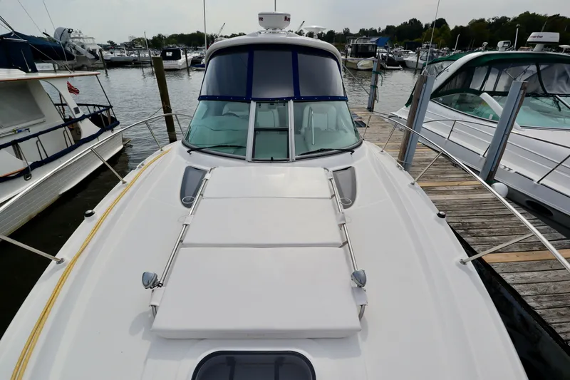 Slide: The Image of Sea Ray Sundancer 350 2011 - 12