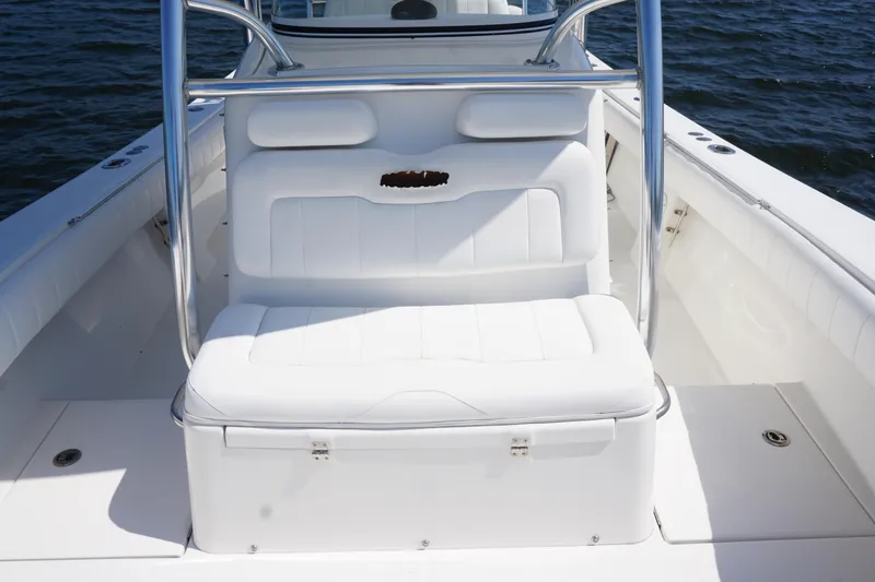 Slide: The Image of Regulator Marine 32 Forward Seating 2012 - 3