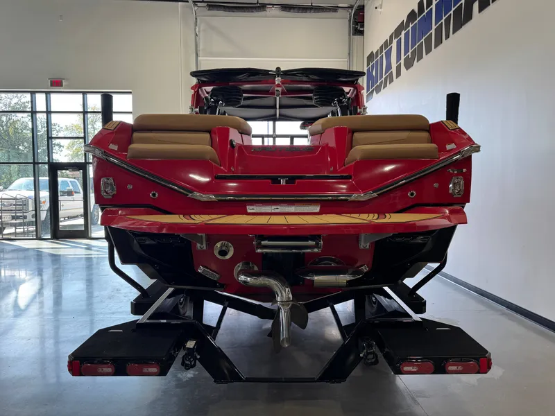 Slide: The Image of Nautique Super Air Nautique G25 2024 - 6