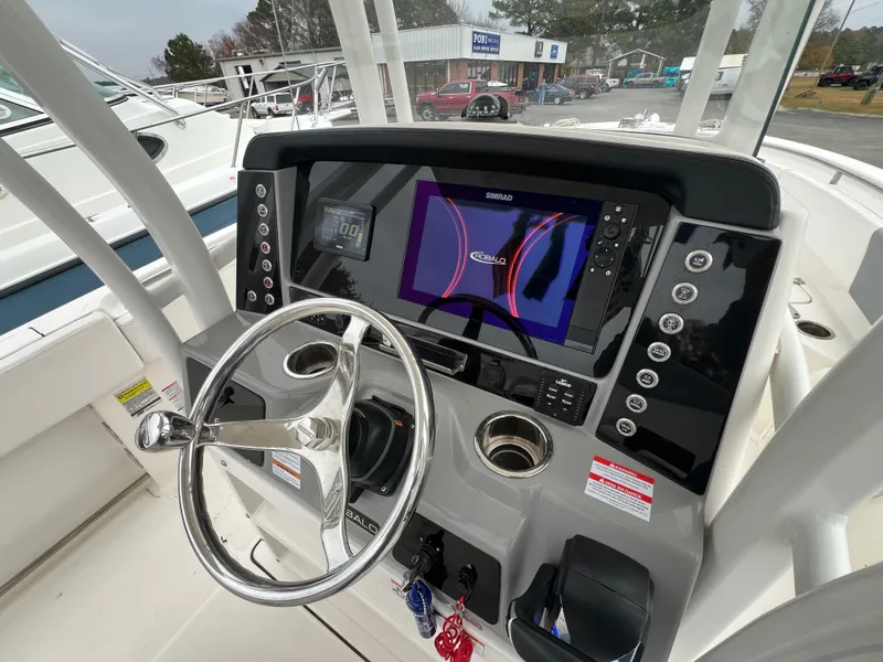 Slide: The Image of Robalo R242 Center Console 2021 - 19