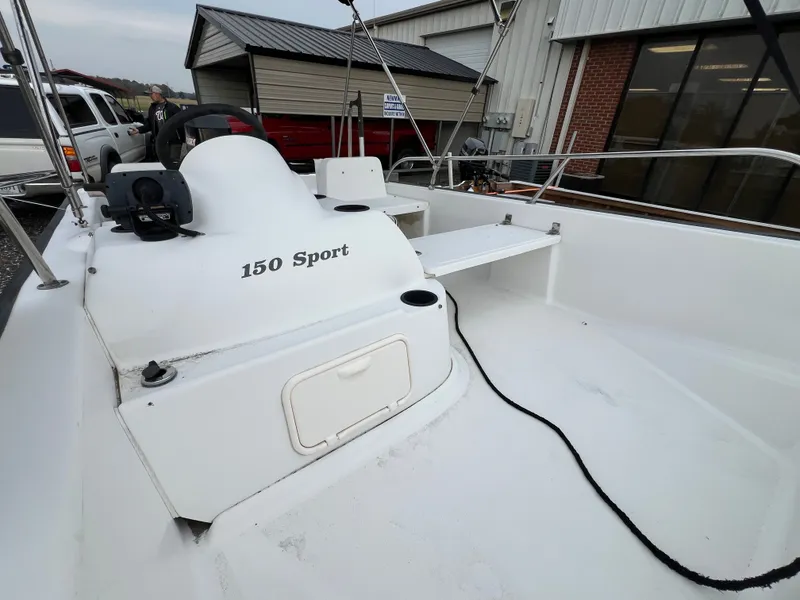 Slide: The Image of Boston Whaler 150 Sport 2007 - 7