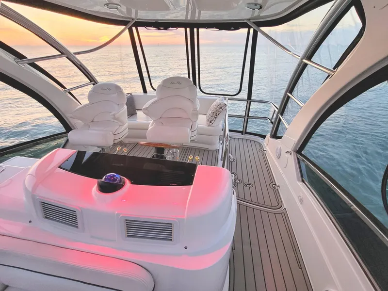 Slide: The Image of Sea Ray 52 Sedan Bridge 2006 - 17