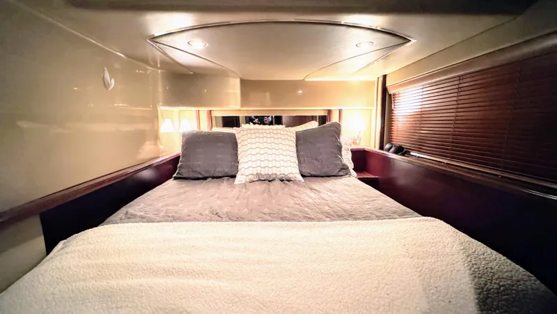 Slide: The Image of VIP - 35