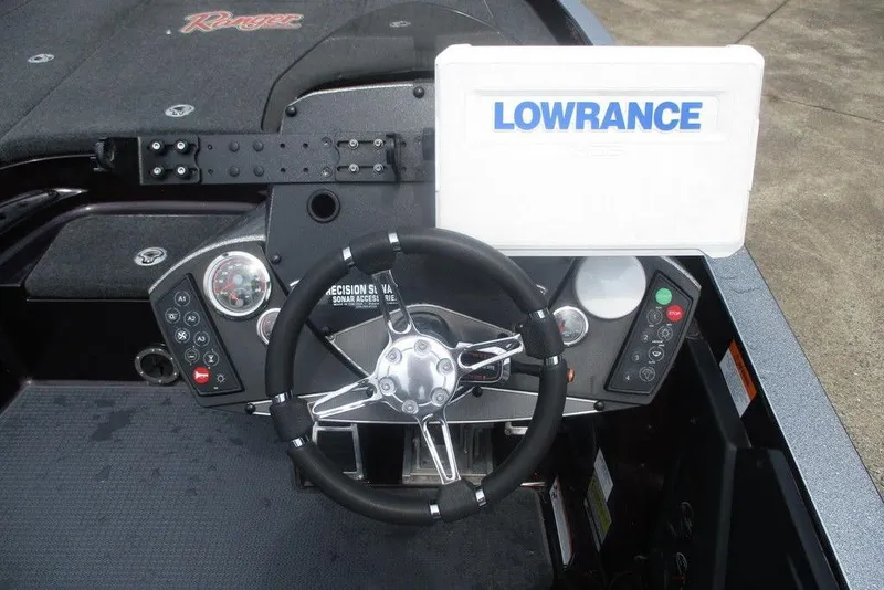 Slide: The Image of 2019 Ranger Z520C Carbon Comanche boat dashboard with Lowrance electronics. - 7