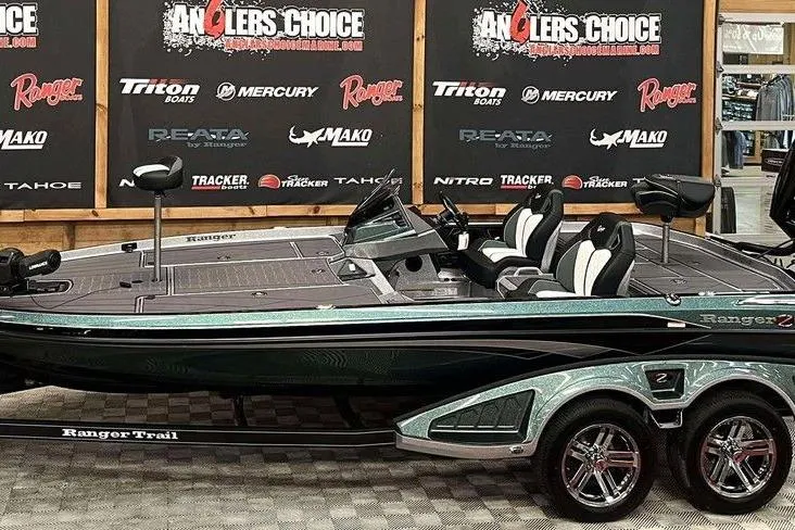 Slide: The Image of 2026 Ranger Z520R Cup-Equipped boat displayed at Angler's Choice event. - 1