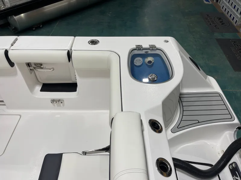 Slide: The Image of Tidewater 302 CC Adventure 2026 - 10