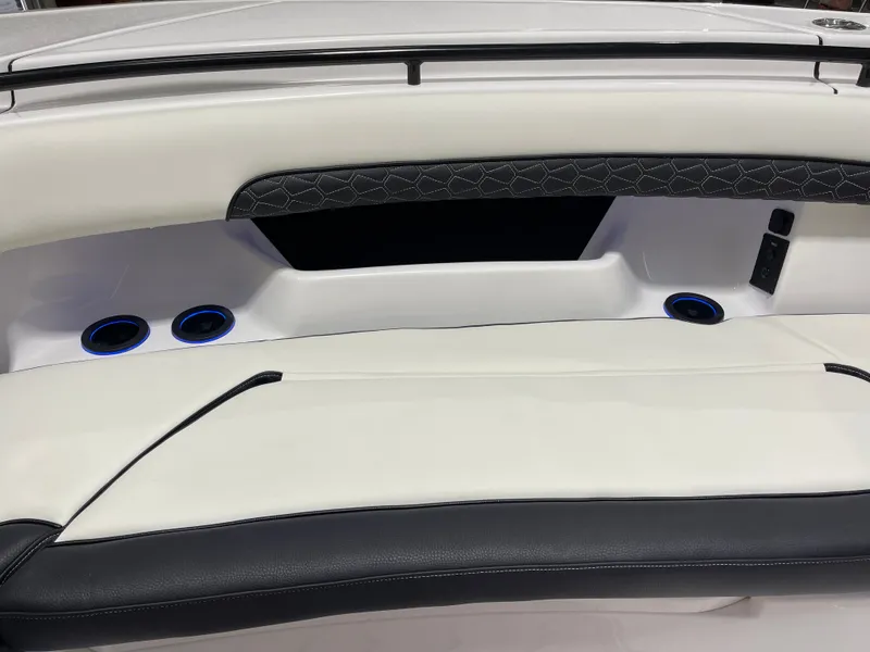 Slide: The Image of Tidewater 302 CC Adventure 2026 - 31