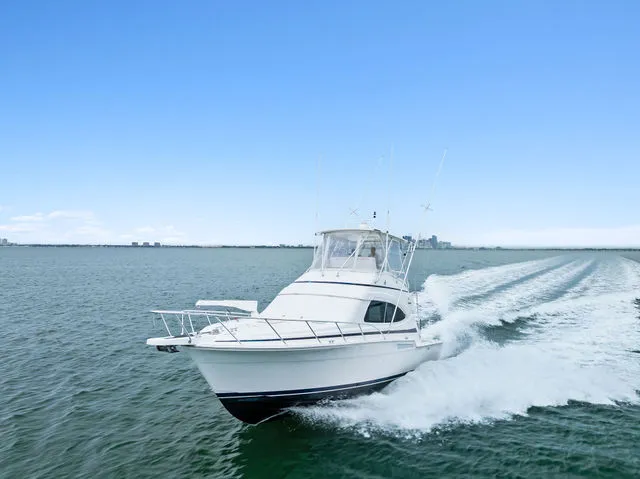 Slide: The Image of Bertram 39 Convertible 2006 - 74