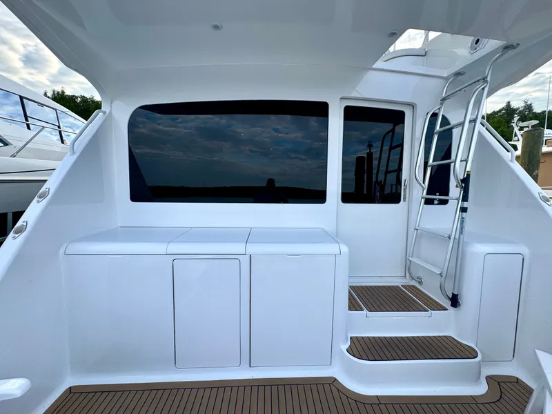 Slide: The Image of Cockpit Area - 15