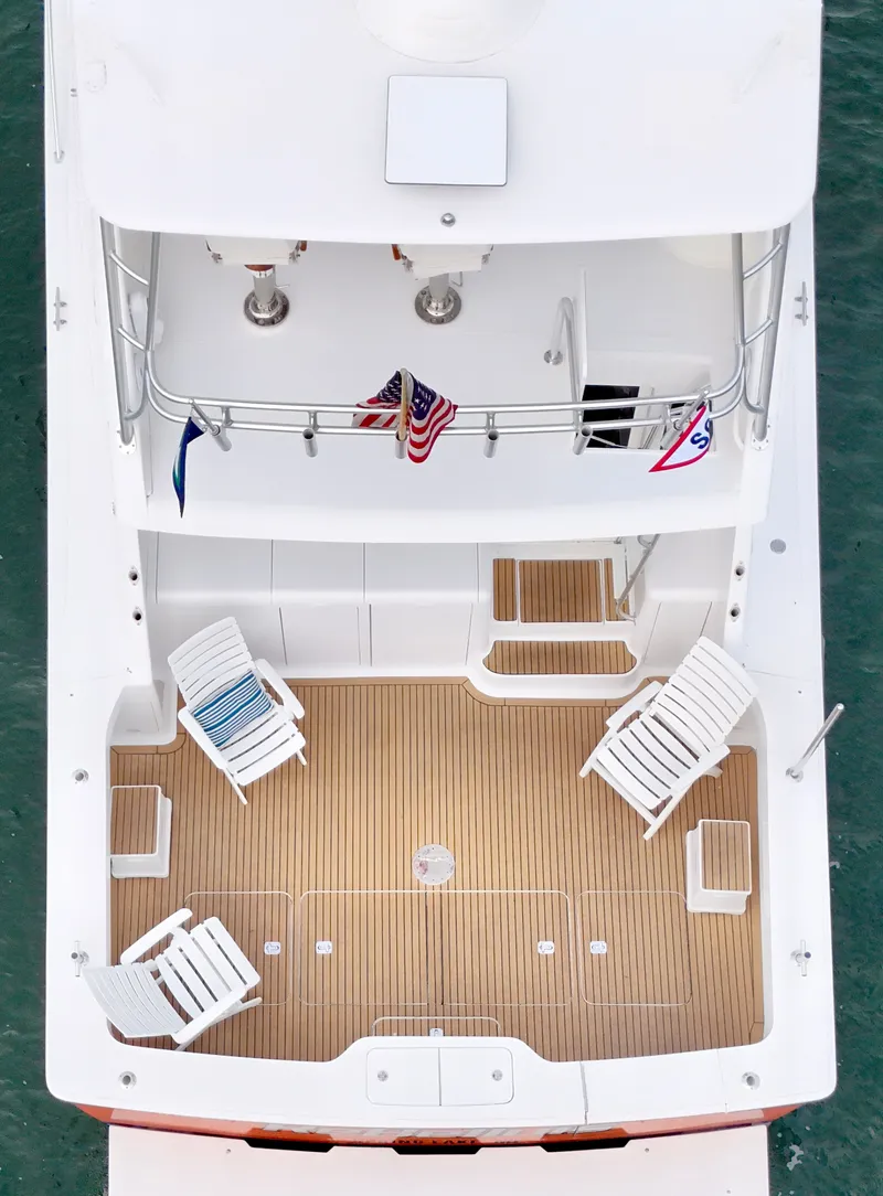 Slide: The Image of Teak Decking - Cockpit - 9